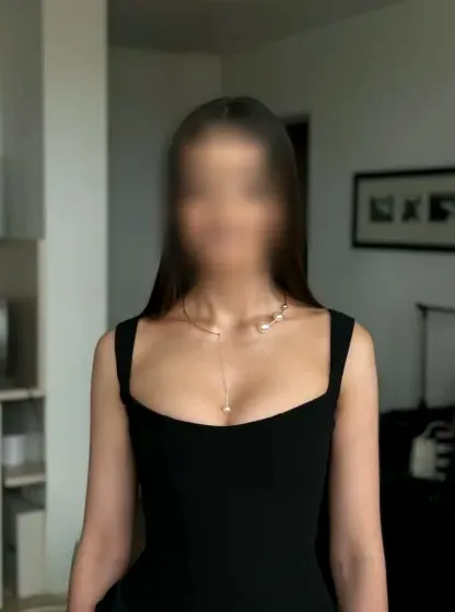 Emma, 38