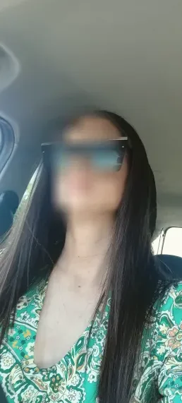 Jovana, 39