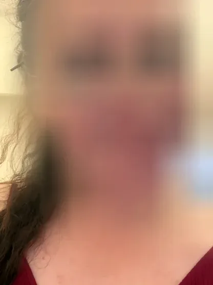 Laura, 29