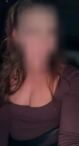 Natasa, 31